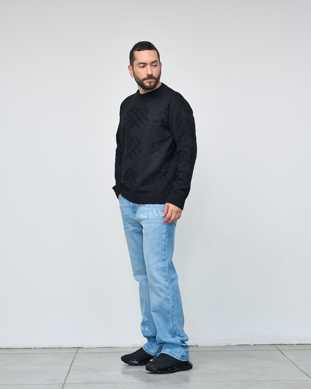 Suéter Wisdom Black by Maison Botter