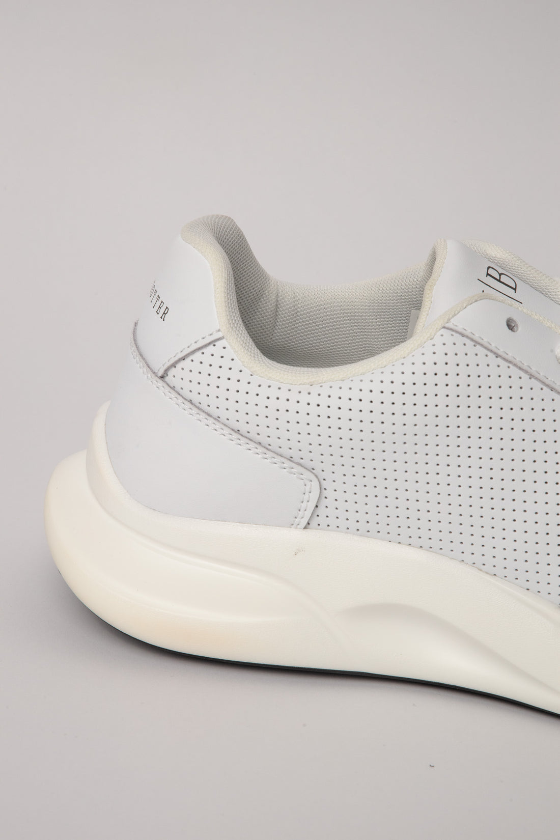 Tenis One White IMPERFECTOS by Maison Botter