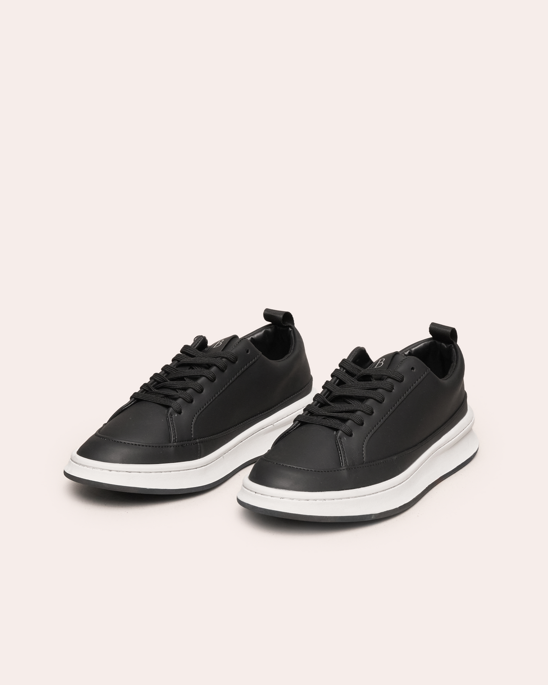 Tenis Core Black by Maison Botter