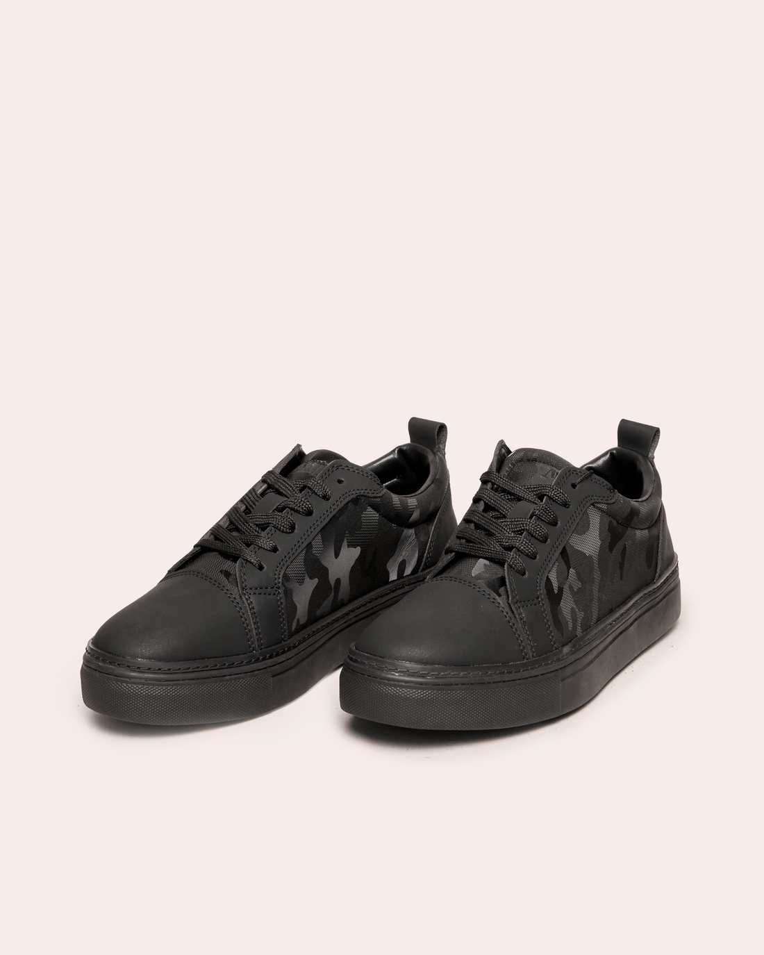Tenis Dominion Black by Maison Botter
